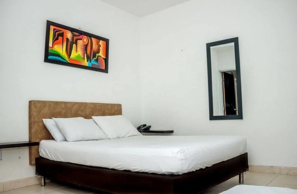 Bulerias Hotel Medellin Luaran gambar